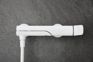 Matte White Single Handle Shower Kit Modern Bathroom, mixer detail