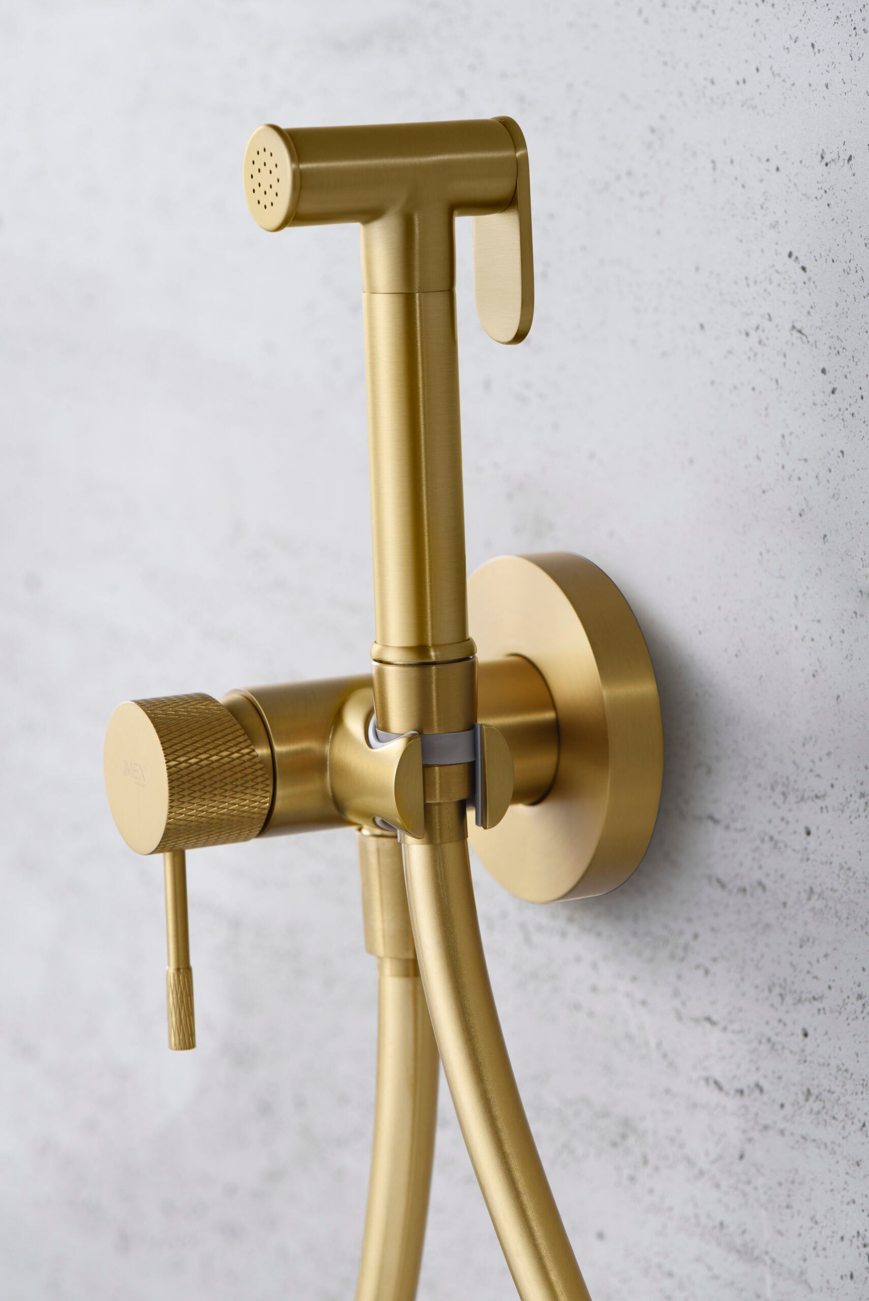 Brushed Gold Built-in Bidet Faucet Modern Line Series, detail view
