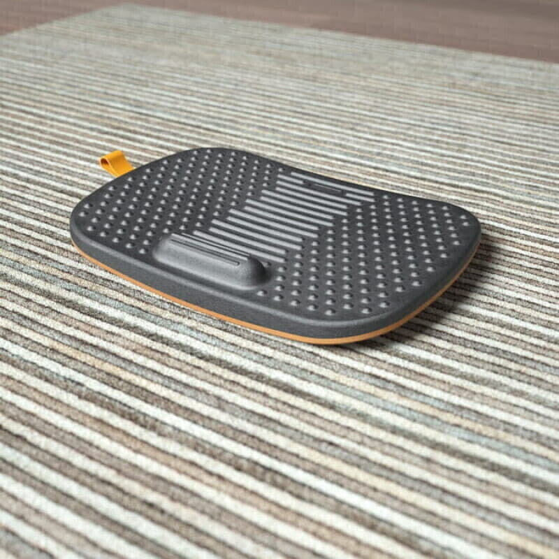 Balance Board With Bulge Bar