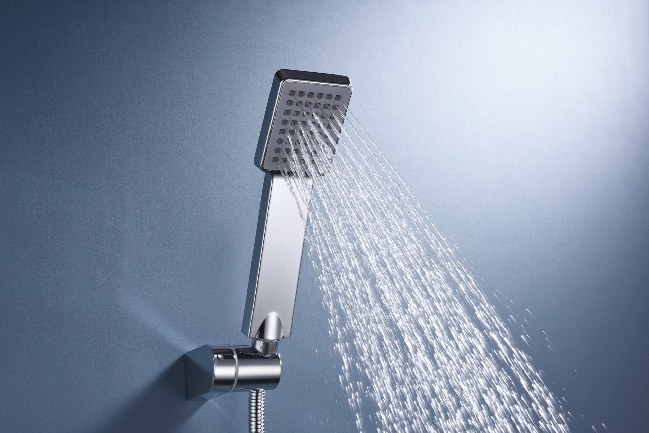 Chrome Single-Lever Shower Kit Modern Brass Design, handle detail
