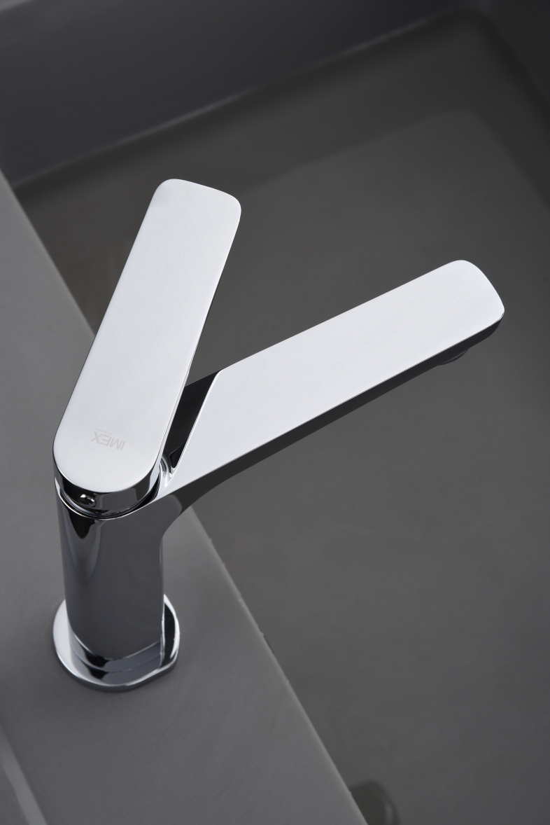Napoles Chrome Single Handle Bathroom Sink Faucet, in a bathroom setting