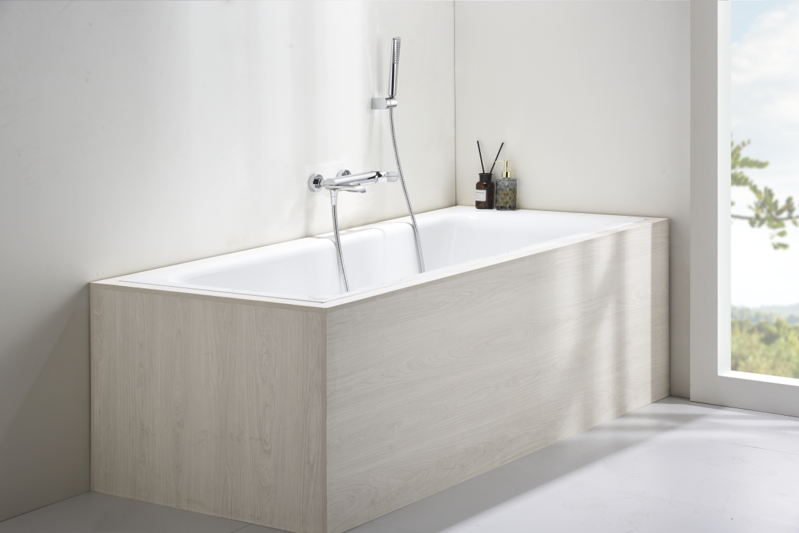 Single Lever Shower Set Mirror Chrome European Design, in a bathroom setting