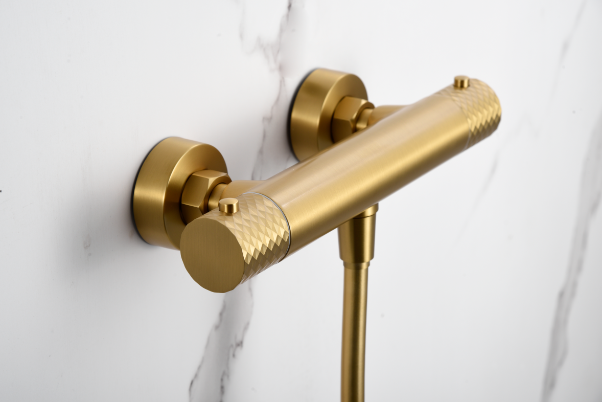 Brushed Gold Thermostatic Shower Kit, mixer detail