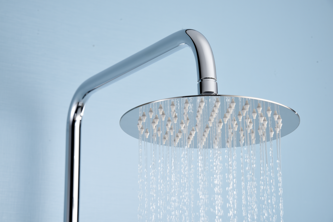 Chrome Thermostatic Shower Set with 20cm Round Head, rain head detail