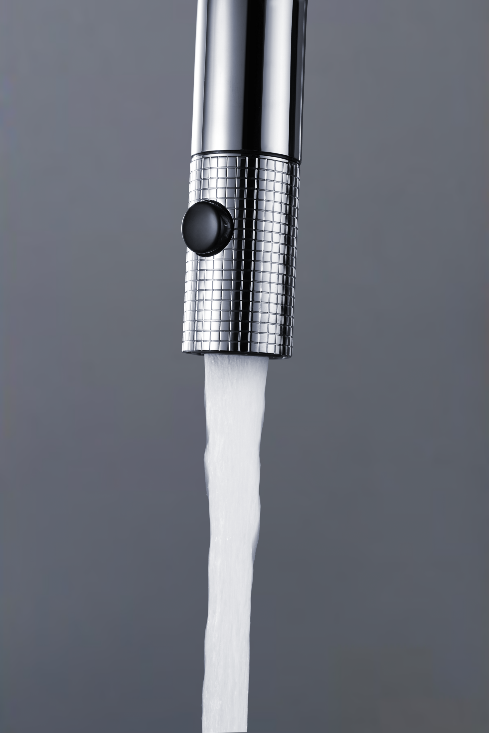 Lazio Chrome Pull Out Kitchen Mixer with Reverse Osmosis Outlet, view 5
