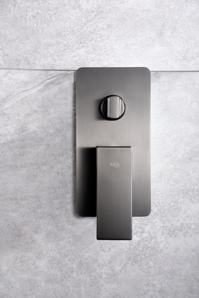 Black Gun Metal Built-in Mixer Shower Set, mixer detail