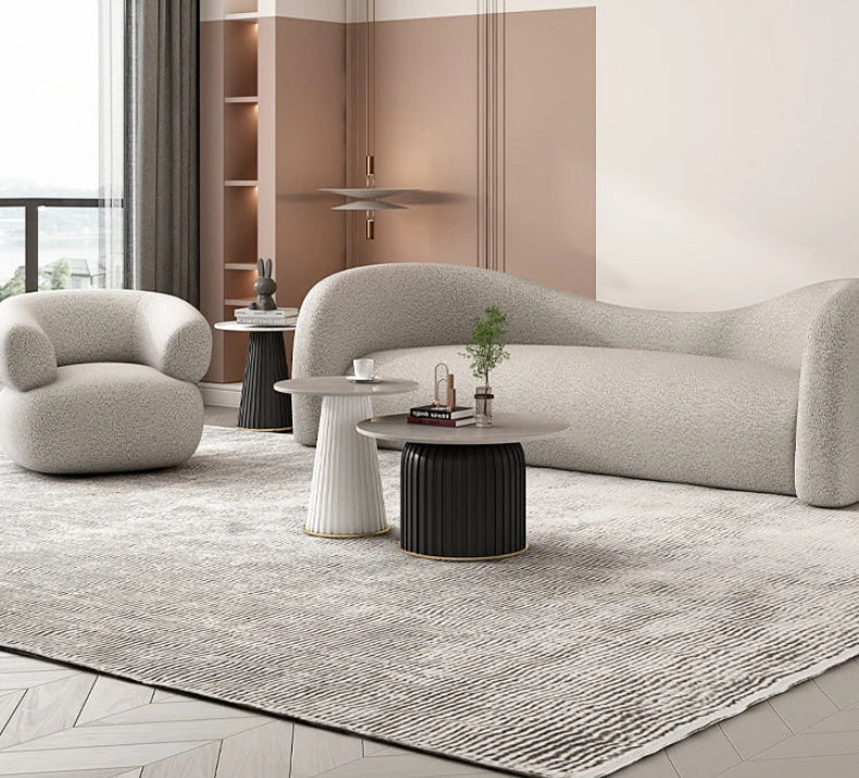 Modernes Sofa im nordischen Kunststil mit kreativer Ästhetik