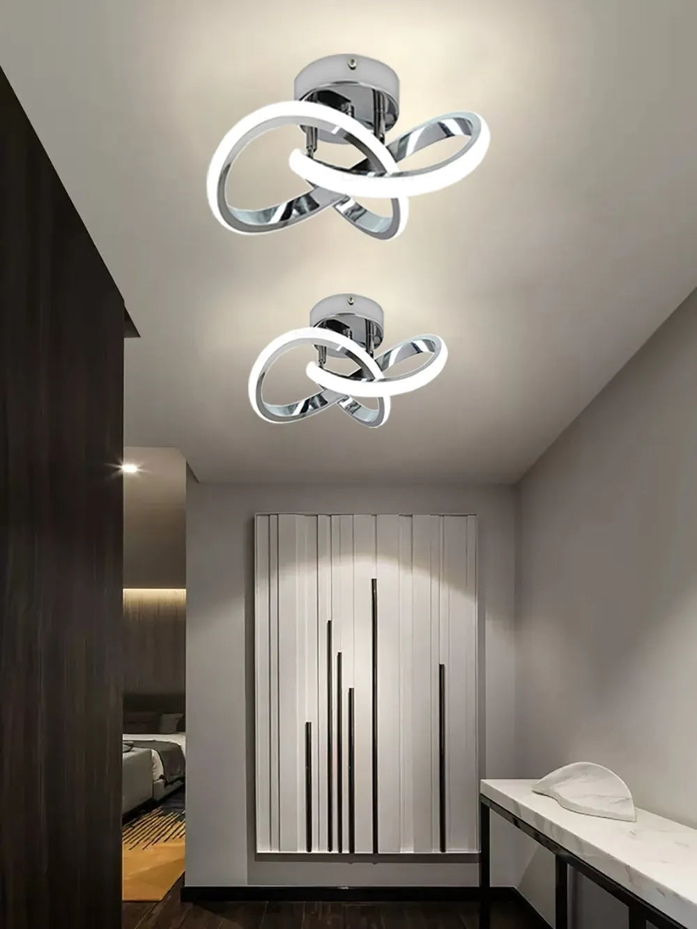 Moderne minimalistische LED-Deckenleuchte in Kreis-Abfangform