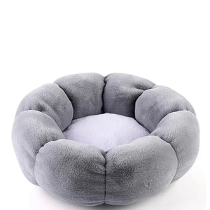 Soft And Comfortable Shaped Faux Fur Bed Flowers For Pet - Gray / S 40cm - pet bed