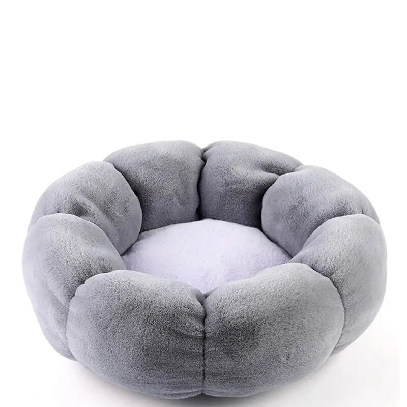 Soft And Comfortable Shaped Faux Fur Bed Flowers For Pet - Gray / S 40cm - pet bed