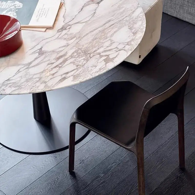 Elegant Modern Coffee Table - Marble / 90 x 74 cm