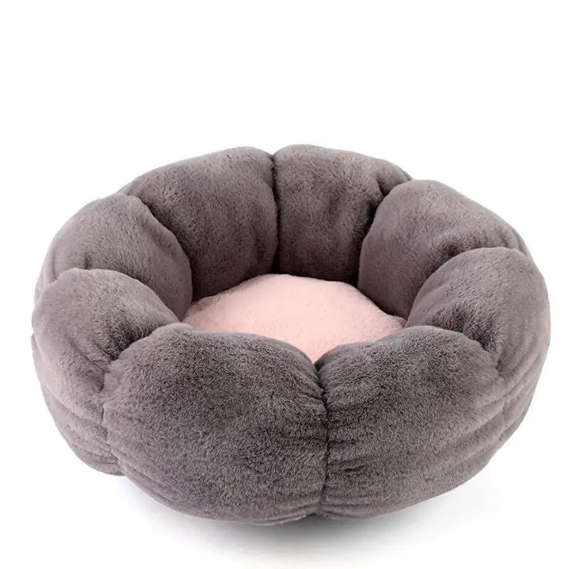 Soft And Comfortable Shaped Faux Fur Bed Flowers For Pet - Brown / S 40cm - pet bed