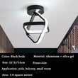 Moderne LED-Lampe mit Fernbedienung